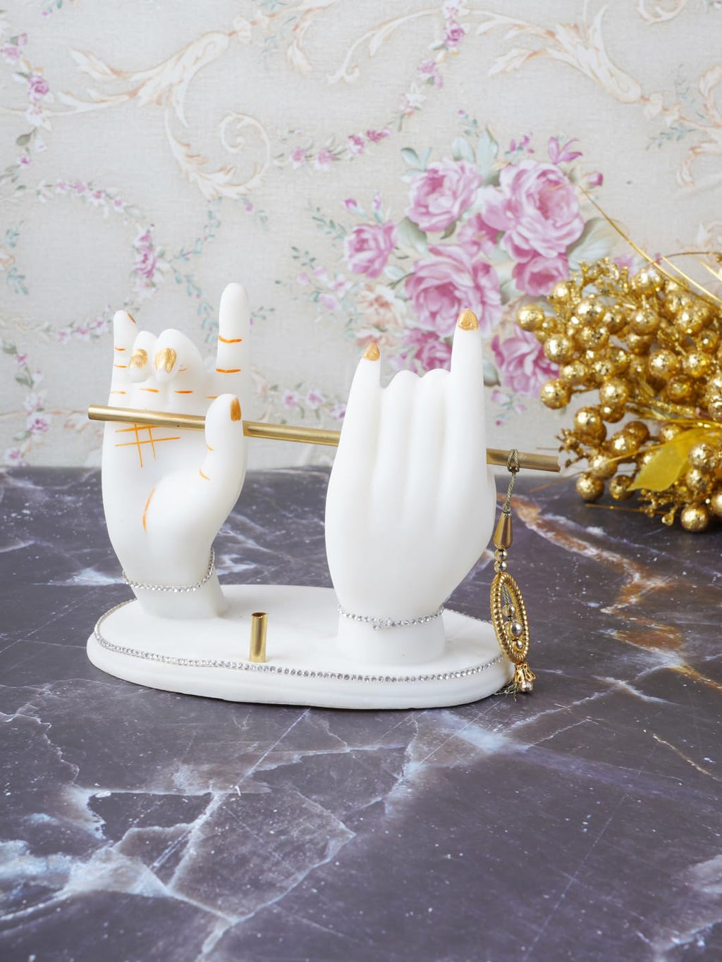 Lord Krishna Idol Decorative Statue in Flute Playing Pose, Kanha Ji Murti for Office Desk (Pack of 1)