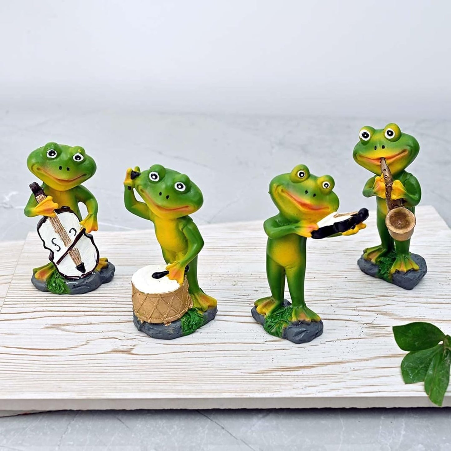 Frog Miniature Figurines | Decorative Showpiece for Home 1 Set 4 Pieces | Green