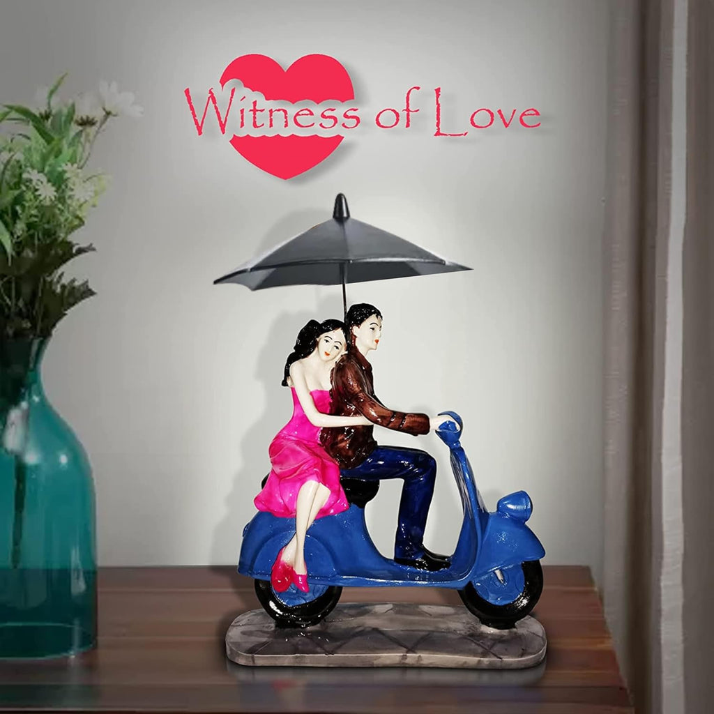 Beautiful Hand Painted Resin Sitting Romantic Couple